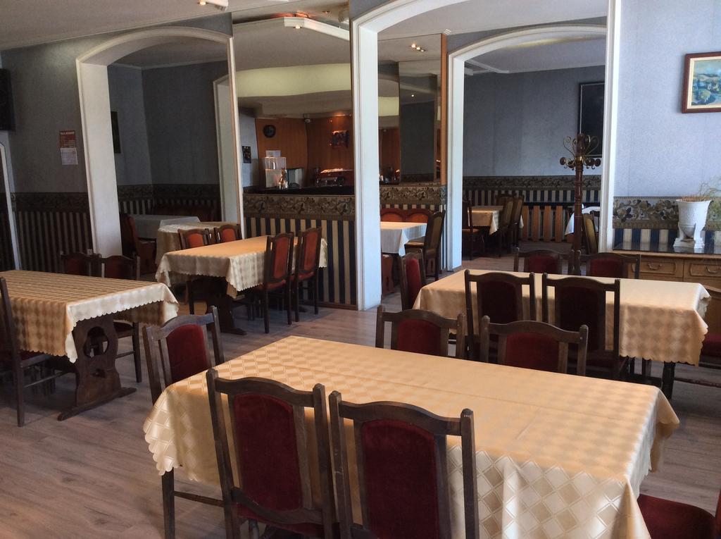National Hotel Ruse Extérieur photo