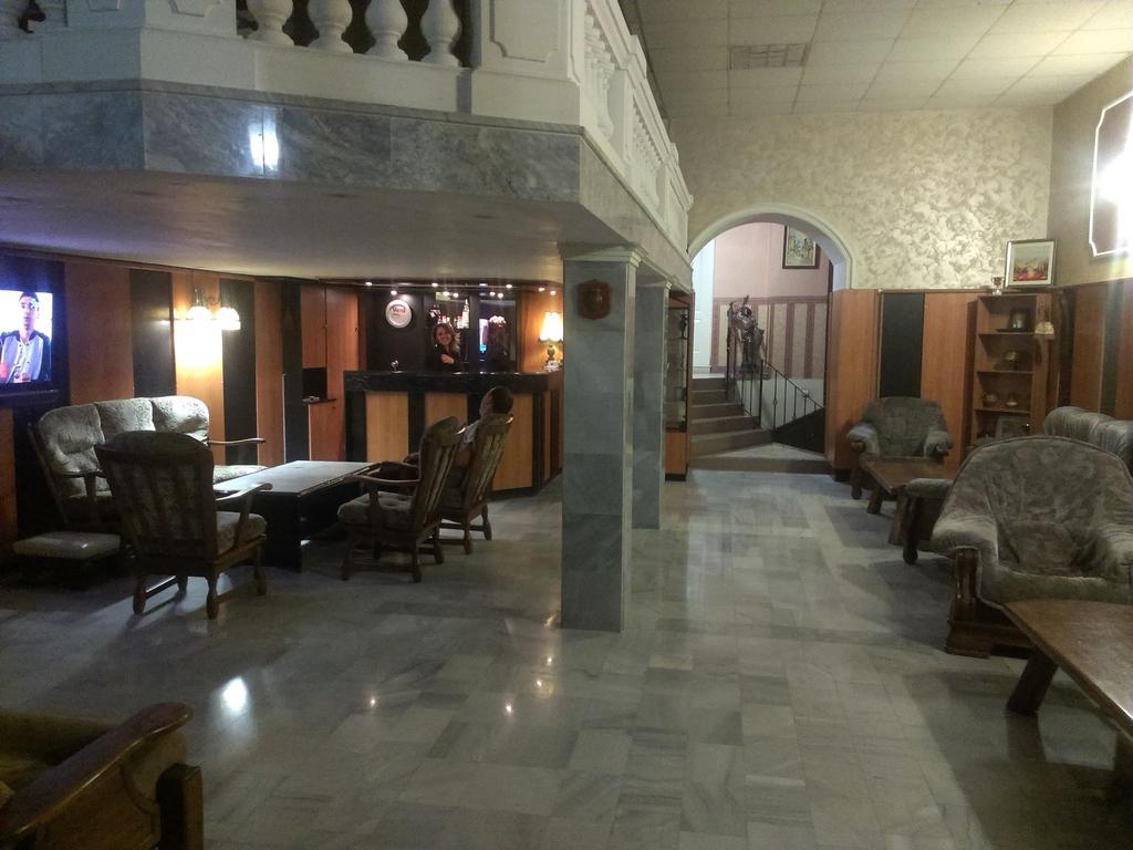 National Hotel Ruse Extérieur photo